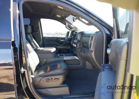 2020 GMC Sierra 1500 4Wd Short Box At4 z USA, uszkodzony, nr VIN 3GTP9EED0LG248567